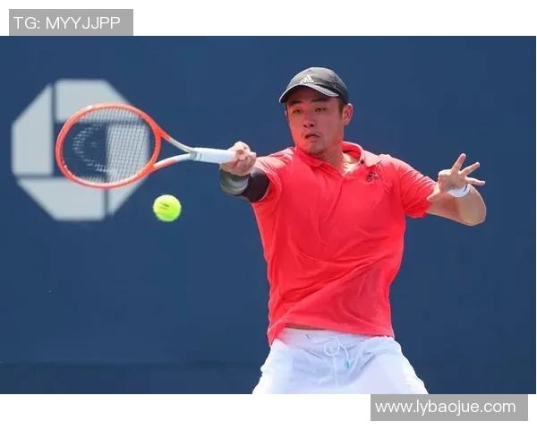 网球小子勇闯世界赛场成就梦想,迎接人生挑战与成长的故事